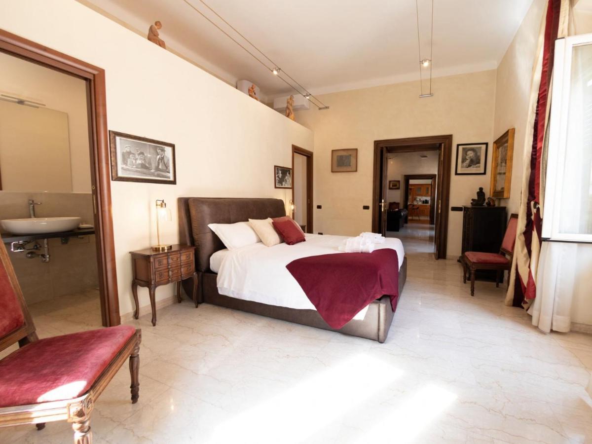The Rent - With A View On Altare Della Patria Apartment Rom